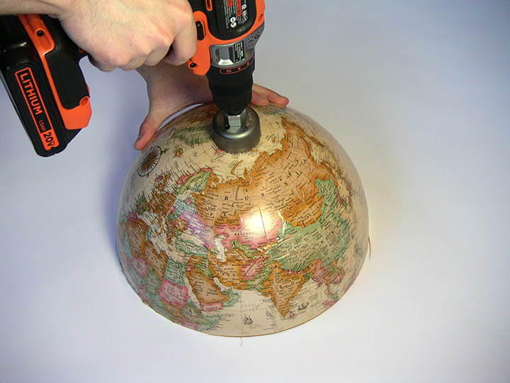 DIY – Turn that old globe into a hanging lamp